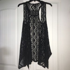 Black Lace Mid Length Sleeveless Kimono